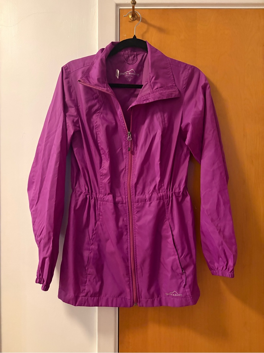 Eddie Bauer Magenta Lightweight Women's Jacket XS